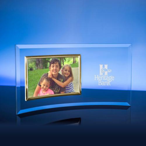 🏆 Horizontal Gold Picture Frame Award 8300