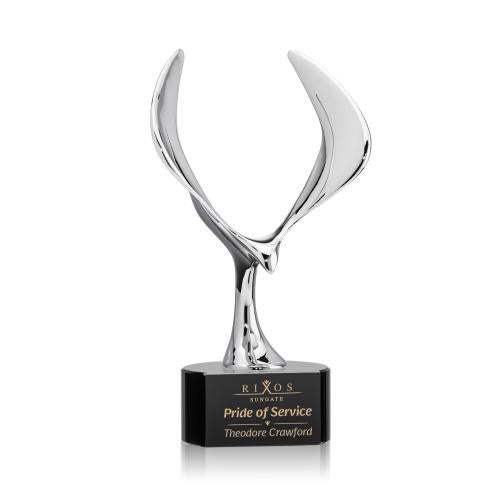 Recognition Awards - Crystal Awards - Maverick Eagle Award on Paragon Base - Black