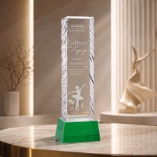 Arezzo Award on Base - Green - New Items